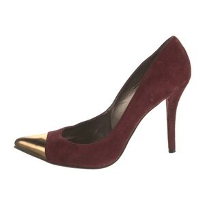 Stuart Weitzman cap toe heels, size 8